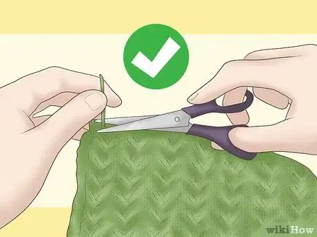 Imagen titulada End Knitting a Scarf Step 10