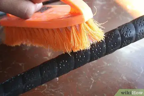 Imagen titulada Clean a Golf Club Step 15