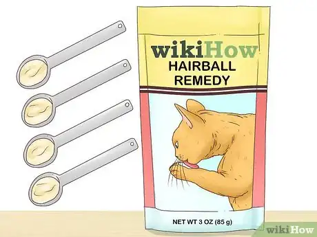 Imagen titulada Help a Cat Cough Up a Hairball Step 3