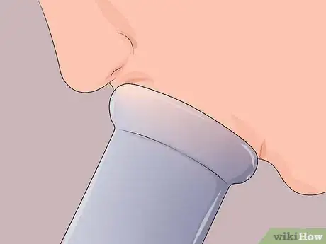 Imagen titulada Use a Water Bong Step 12