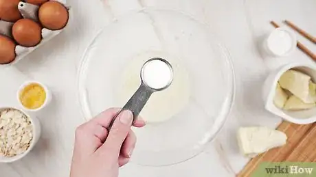 Imagen titulada Get Rid of Blackheads Using an Egg Step 8