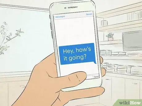 Imagen titulada Ask a Girl Out over Text Step 11