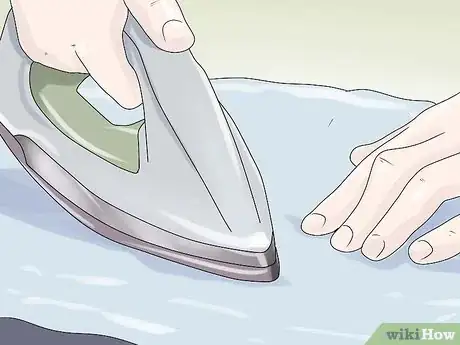 Imagen titulada Turn Pants Into a Skirt Step 10