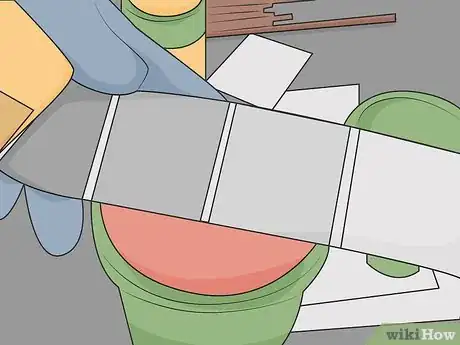 Imagen titulada Paint Latex Step 2
