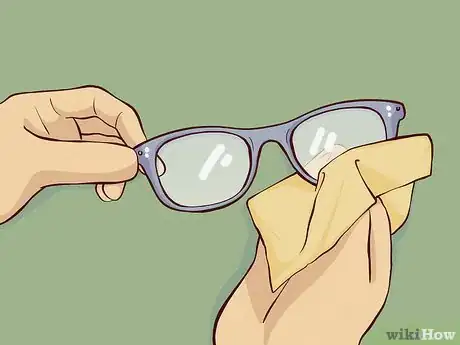 Imagen titulada Wear Progressive Glasses Step 8
