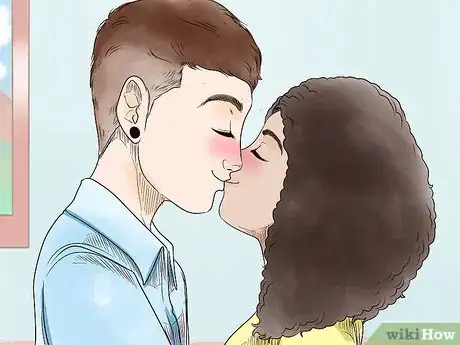 Imagen titulada Make Out With a Girl Step 8