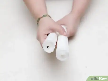 Imagen titulada Light a Candle Without Touching the Wick Step 1
