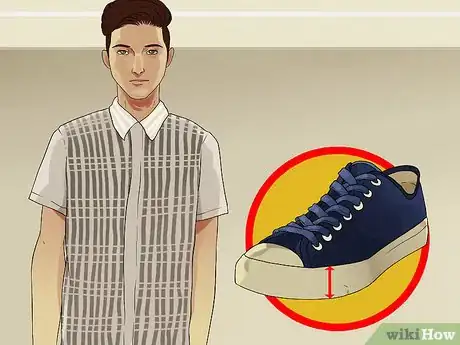 Imagen titulada Date a Girl That Is Taller Than You Step 7