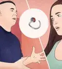 quitarse un arete para la nariz