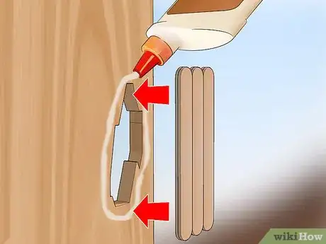 Imagen titulada Fill Large Holes in Wood Step 3