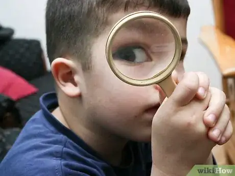 Imagen titulada Be a Child Detective Step 10
