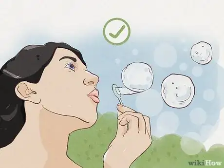 Imagen titulada Make a Longer Lasting Bubble Solution Step 11