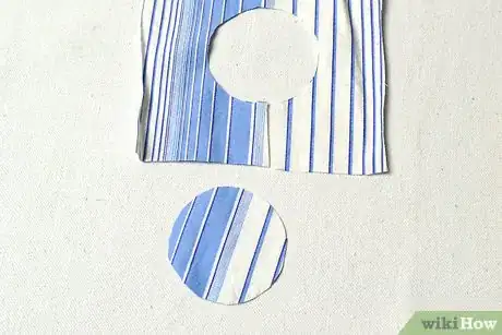 Imagen titulada Make Fabric Earrings Step 21