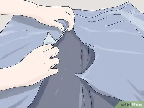 Imagen titulada Turn Pants Into a Skirt Step 19