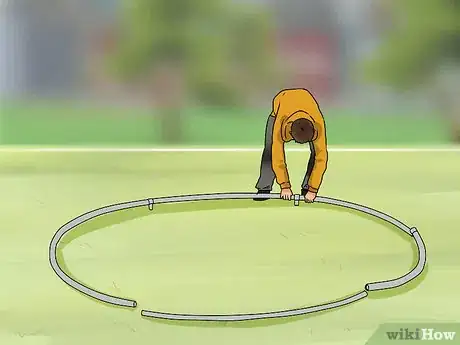 Imagen titulada Set up a Trampoline Step 4