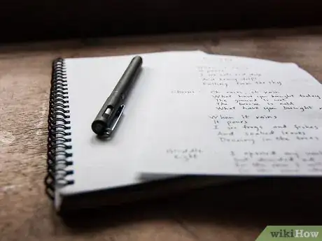Imagen titulada Write a Song with Guitar Chords Step 5