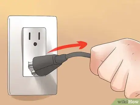 Imagen titulada Repair Your Halogen Lamp Step 6