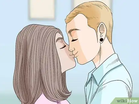 Imagen titulada Practice Kissing Step 17