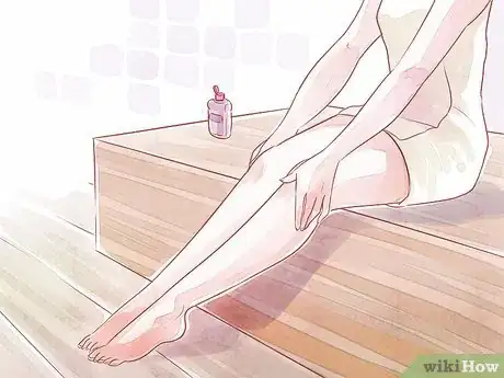 Imagen titulada Heal Dry Skin on Legs Step 8