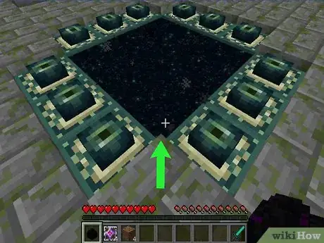 Imagen titulada Open the Dragon Egg in Minecraft Step 9