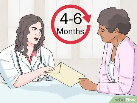 Imagen titulada Reduce Scoliosis Curvature Step 1