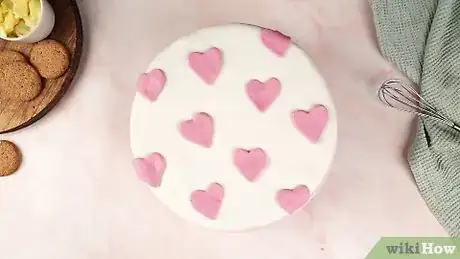 Imagen titulada Decorate with Fondant Step 14