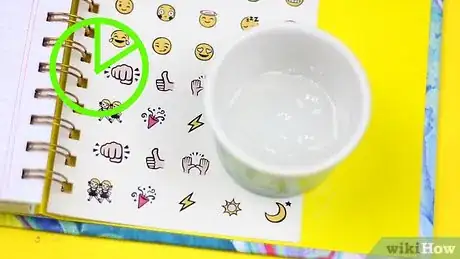 Imagen titulada Make Eraser Putty Step 11