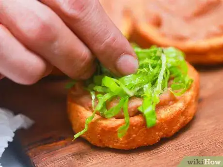Imagen titulada Make Sopes Step 18
