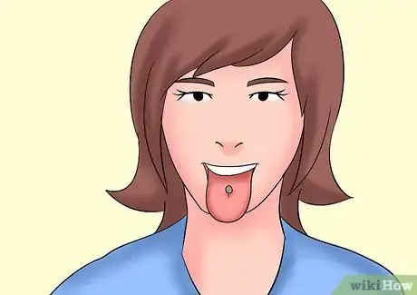 Imagen titulada Brush Your Teeth with a Tongue Piercing Step 1