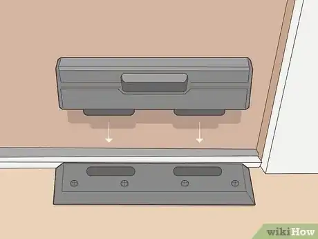Imagen titulada Lock a Door Without a Lock Step 10