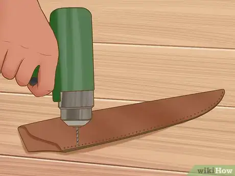 Imagen titulada Make a Knife Sheath Step 24