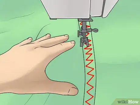 Imagen titulada Make a Snuggie Step 10