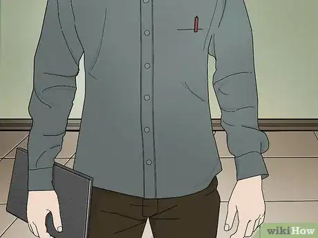 Imagen titulada Keep Dress Shirt from Riding Up Step 13