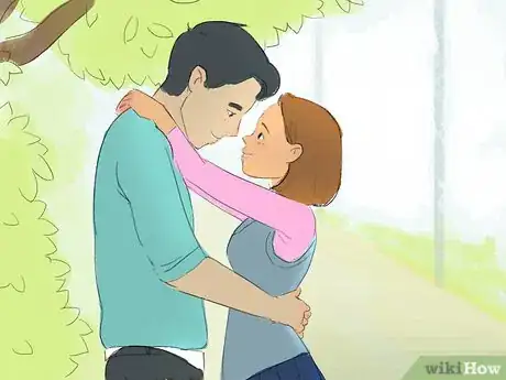 Imagen titulada Kiss a Boy for the First Time Step 12