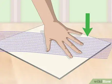 Imagen titulada Keep Deco Mesh from Fraying Step 3