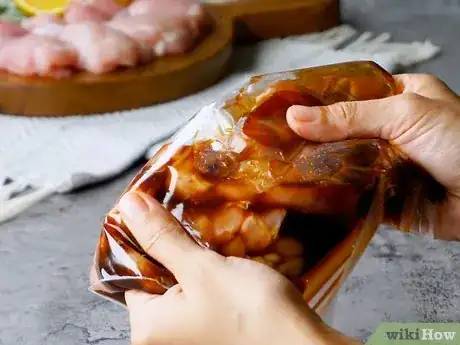 Imagen titulada Prepare Boneless Skinless Chicken Thighs Step 19