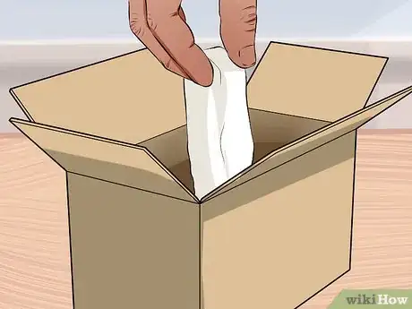 Imagen titulada Figure Out What Your Parents Got You for Christmas Step 32