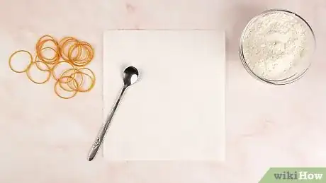 Imagen titulada Make a Flour Bomb Step 6