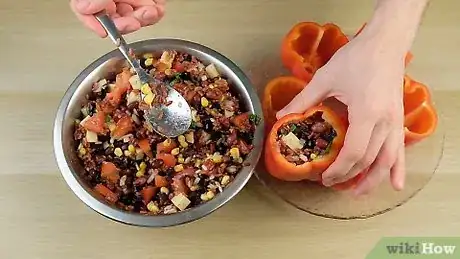 Imagen titulada Cook Stuffed Peppers Step 20