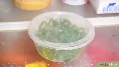 Imagen titulada Chop Scallions Step 6