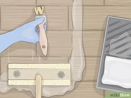 Imagen titulada Finish Hardwood Floors without Sanding Step 15