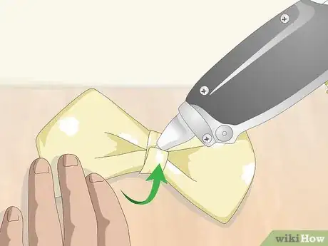 Imagen titulada Make a Bow Tie Step 22