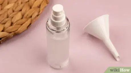 Imagen titulada Make Your Own Deodorant Spray Step 2