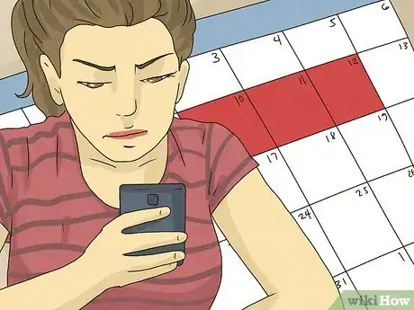 Imagen titulada Make Your Boyfriend Miss You After a Fight Step 1