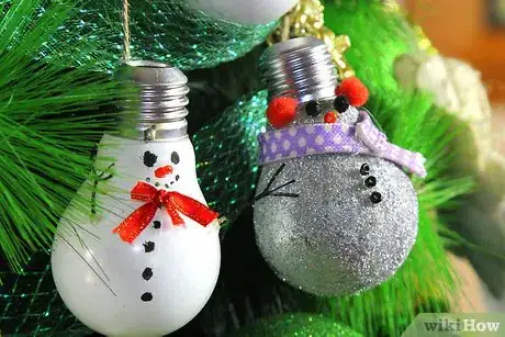 Imagen titulada Paint Light Bulbs Step 12