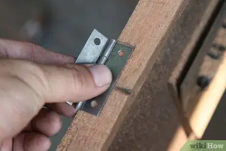Imagen titulada Convert an Old TV Into a Fish Tank Step 10Bullet1