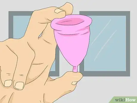 Imagen titulada Exercise While on Your Period Step 6