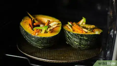Imagen titulada Bake Gem Squash Step 8