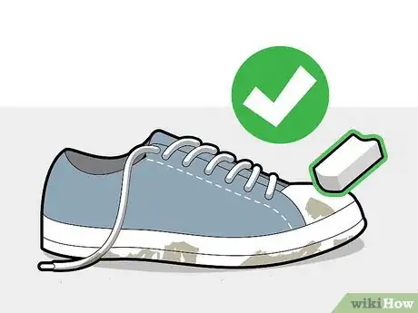 Imagen titulada Use a Magic Eraser Step 5