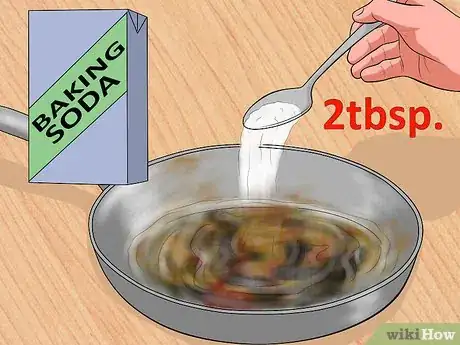 Imagen titulada Clean a Scorched Pan Step 7